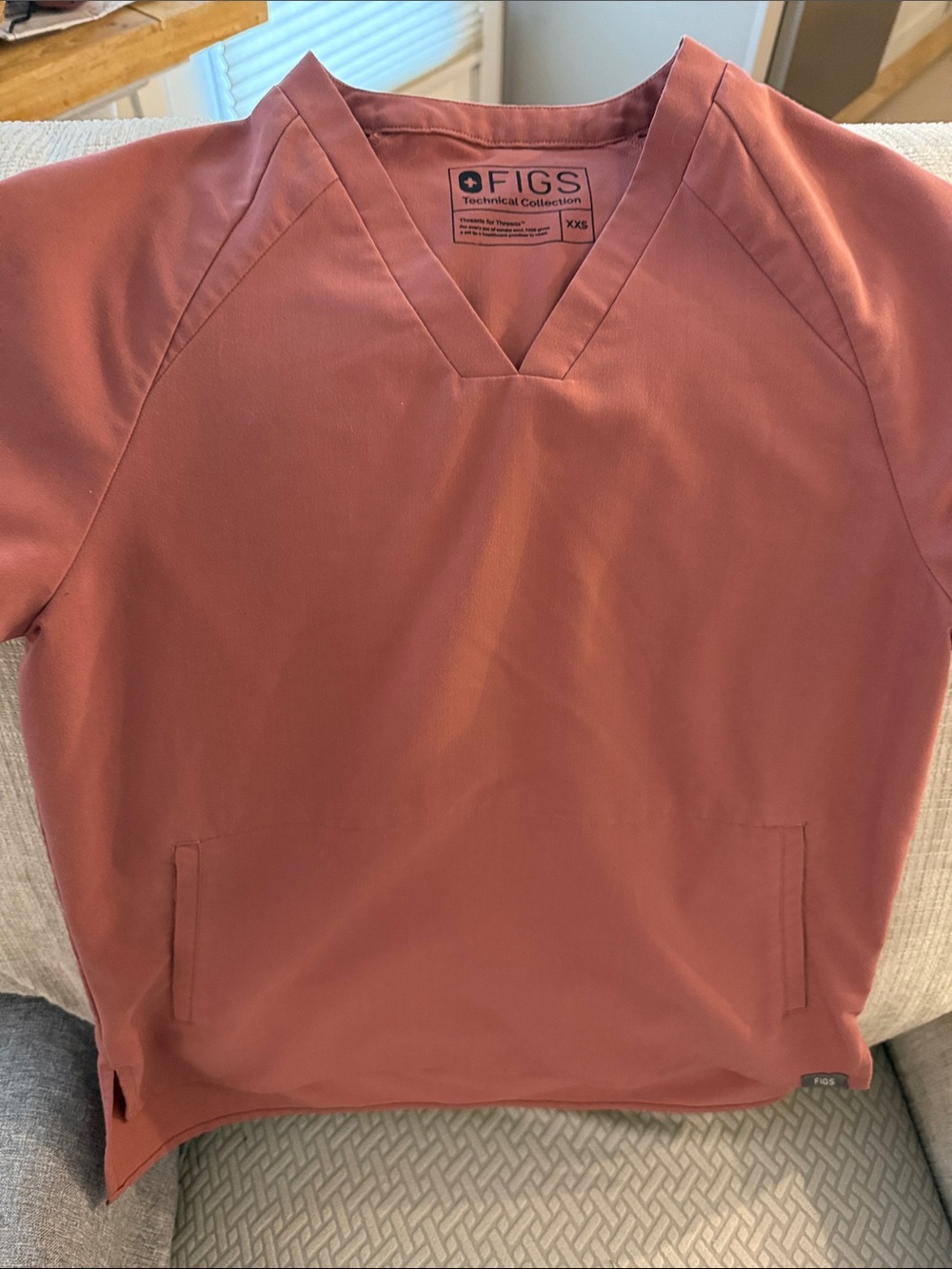 Figs V-Neck Scrub Top in Dusty Rose Mauve
